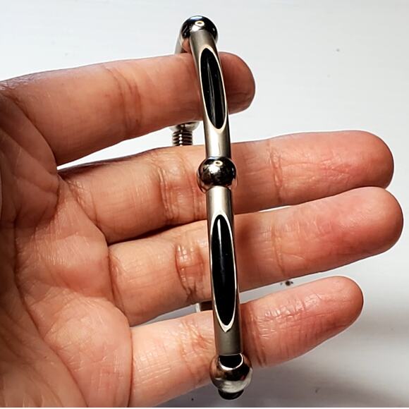 Black and Silver Tone Bracelet Beaded Retro Lobster Closure 6" Vtg - Picture 1 of 3